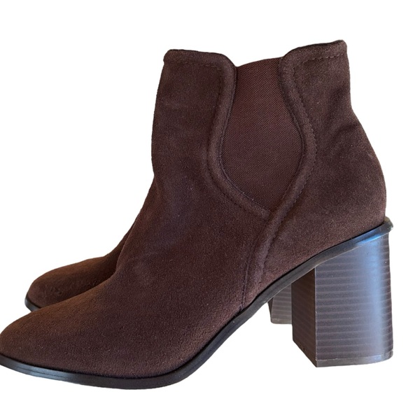 NEW Splendid Marika Brown Suede Block Heel Booties - Picture 5 of 6